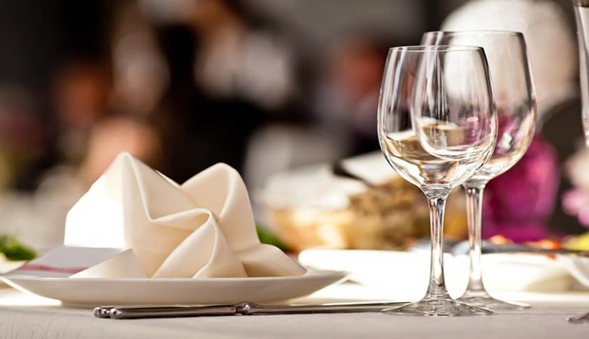 French blogger fined €2,500 for writing an adverse review against a restaurant French blogger fined €2,500 for writing an adverse review against a restaurant