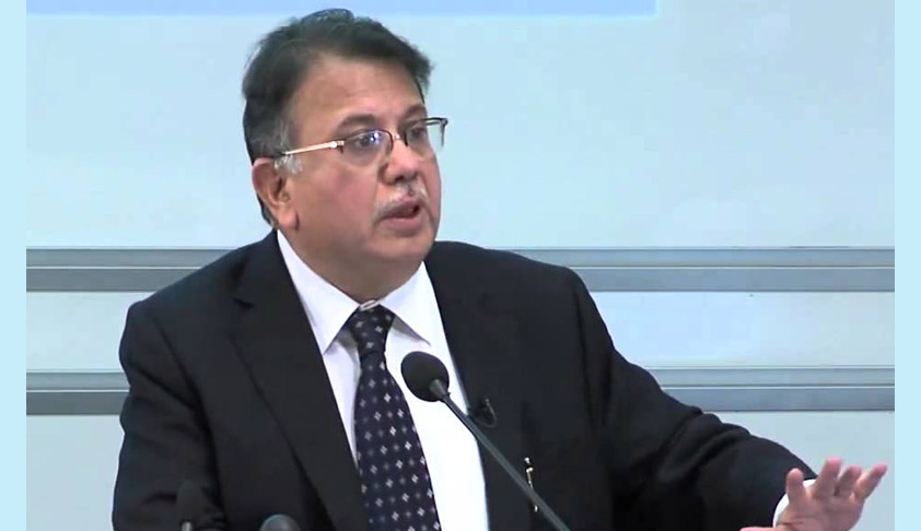 No retrospective MAT on FIIs,  Govt. accepts Shah panel report  and has decided to make appropriate Amendment to the IT Act [Read the Full Report]