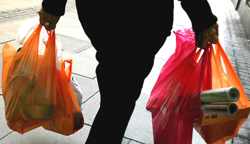 SC directs Union and States to consider prohibition of use, sale and disposal of Plastic bags [Read Judgment]