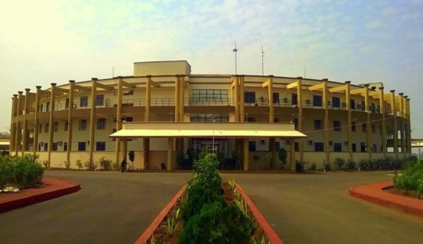HNLU: 64 job offers during recruitment program