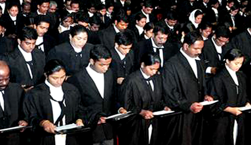 Participating in Protest in front of a liqour shop cannot make one guilty of Criminal Offence, instead it is a Fundamental Right and Fundamental Duty; Madras HC   [Read the Judgment]