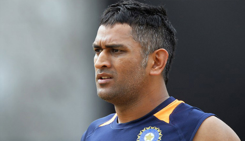 SC Quashes Criminal Complaint Against Dhoni For Being Depicted As God [Read Judgment]