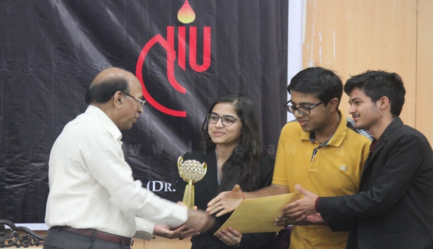 Dr.Ram Manohar Lohiya National Law University wins the 6th NLIU-Juris Corp Moot Court Competition Dr.Ram Manohar Lohiya National Law University wins the 6th NLIU-Juris Corp Moot Court Competition