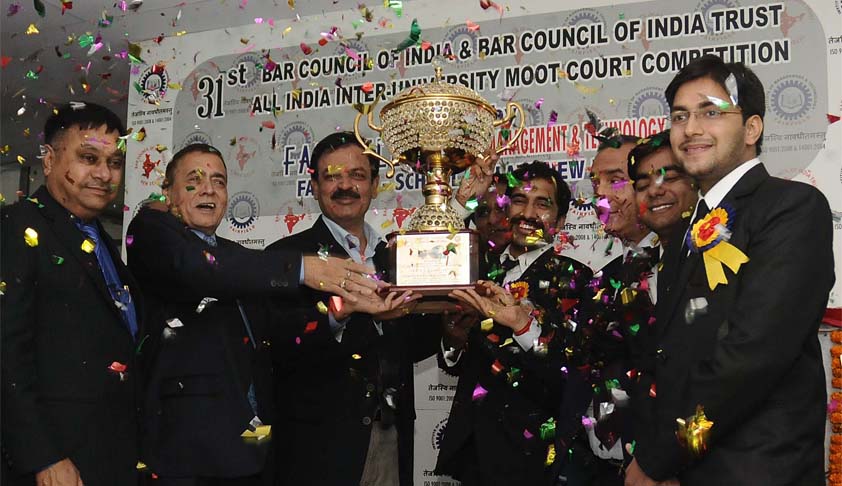 Institute of law, Nirma University wins the 31st All India Inter-University Moot Court Competition