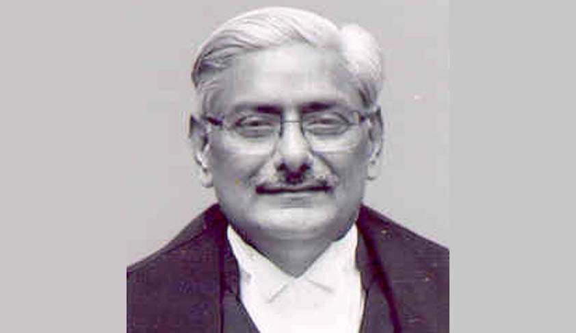 Justice A.K. Mishra recuses himself from hearing challenge to anticipatory bail granted to Secretary of Calcutta HC Bar Association Justice A.K. Mishra recuses himself from hearing challenge to anticipatory bail granted to Secretary of Calcutta HC Bar Association