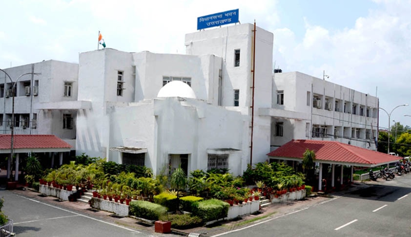 Uttarakhand HC orders floor test for Harish Rawat Government on March 31st amidst Presidential rule [Read Order]