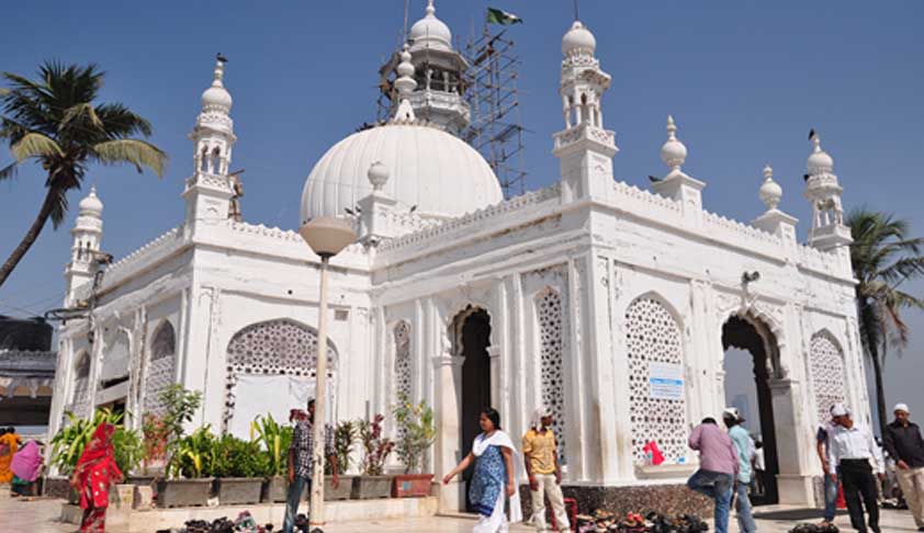 Encroachments On Road Leading To Haji Ali Dargah Will Be Removed By May 8: Trust To SC Encroachments On Road Leading To Haji Ali Dargah Will Be Removed By May 8: Trust To SC