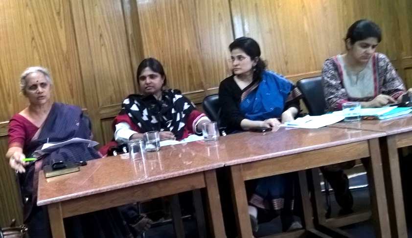 Activists Slam Government For Making Aadhaar Mandatory In Contempt Of Supreme Court’s Interim Order Activists Slam Government For Making Aadhaar Mandatory In Contempt Of Supreme Court’s Interim Order