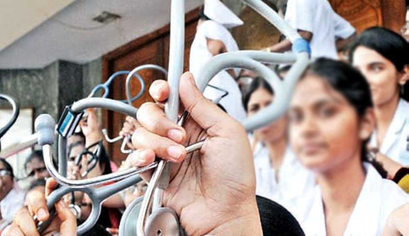 Bombay HC Tells Doctors To Resume Duty By Tomorrow Or Face Action Bombay HC Tells Doctors To Resume Duty By Tomorrow Or Face Action