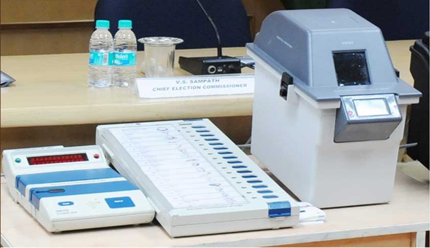 SC Agrees To Hear Plea For Restricting Physical Inspection Of EVMs Only By “Authorised Engineers” [Read Petition]