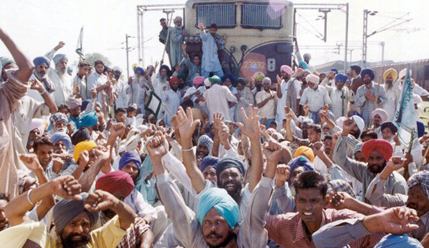 Incidents Like Farmers Protest On Rail Tracks Not Sudden, Railways Should Inform Passengers: Consumer Forum [Read Order]