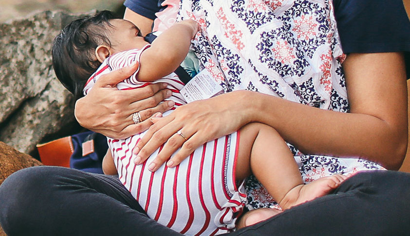 Why Not Make Breastfeeding Obligatory, Declare Newborn’s Right To Mother’s Milk Fundamental  Right: Madras HC’s 15 Posers To Centre [Read Order]