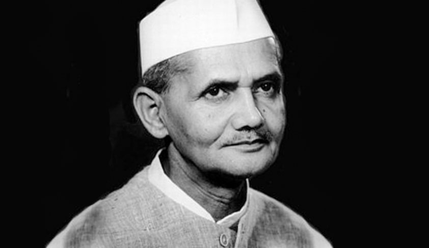 CIC Asks PM, Home Minister To Consider Declassifying Files On Shastri’s Death, Dedicates Order To Late Journo Kuldip Nayar [Read Order]