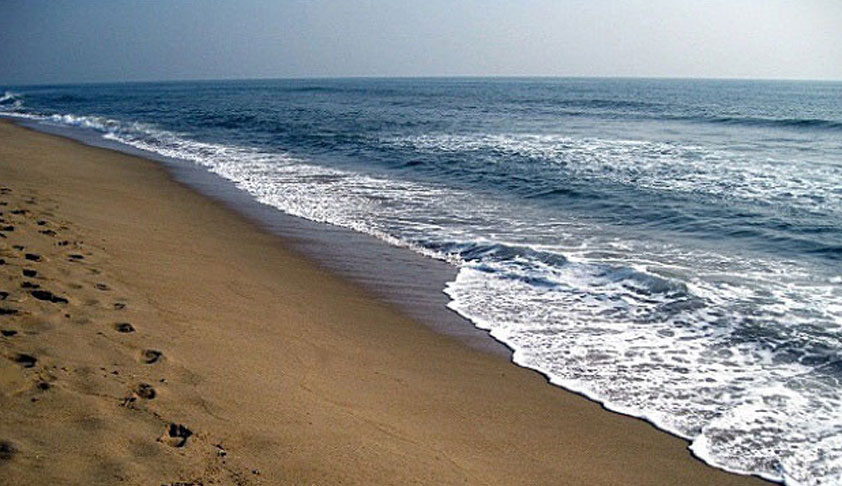 ‘Even British Govt Didn’t Ban Demonstrations At Marina Beach’: Madras HC Allows Peaceful Fast Meeting At Marina Beach [Read Order]