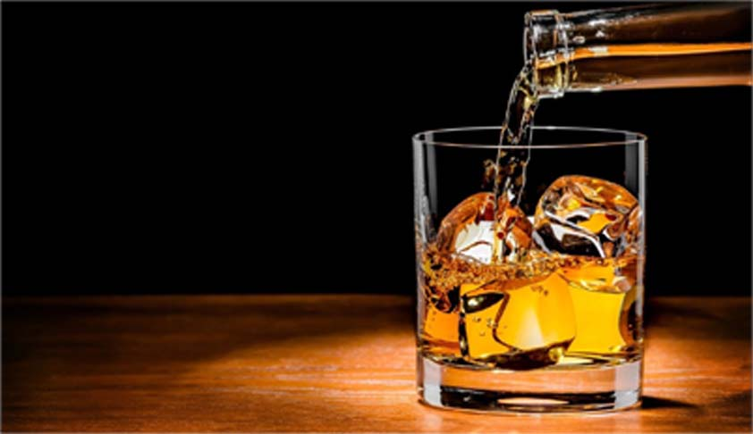 Smell Of Alcohol Not Enough To Prosecute Person For Consuming Alcohol In Public: Kerala HC [Read Order]