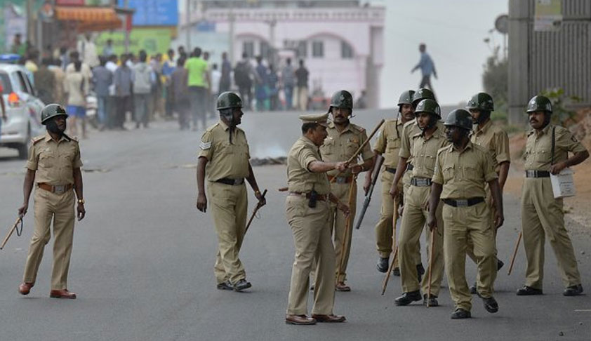 It Is The Government’s Duty To Ensure That Every Police Personnel Gets A Day Off In A Week: Madras HC [Read Order]