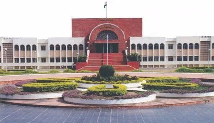 Tolerance Levels In India Have Gone Down Due To Absence Of Humour: Bombay HC [Read Judgment]