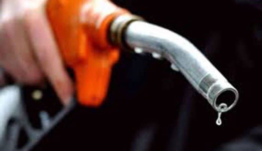 PIL Against Daily Change In Fuel Prices: Delhi HC Not Keen On Interfering In Govt’s Policy Decision, Asks Centre To Decide Representation In 4 Weeks [Read Petition]