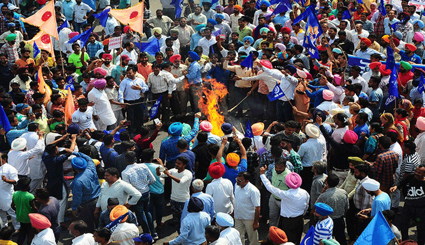 SC Dismisses PIL Seeking Action Against Politicians For Damages In Protests Against SC/ST Verdict SC Dismisses PIL Seeking Action Against Politicians For Damages In Protests Against SC/ST Verdict