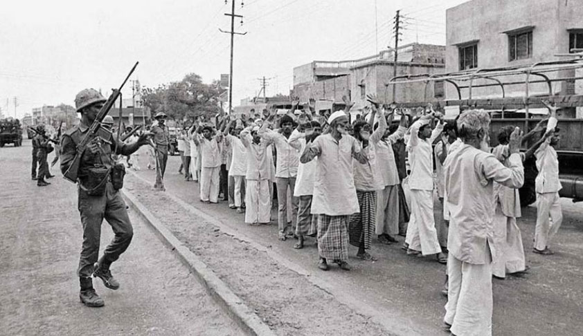 Hashimpura : How The Brave Efforts Of A Photo Journalist Provided Clinching Evidence In The Case. Hashimpura : How The Brave Efforts Of A Photo Journalist Provided Clinching Evidence In The Case.