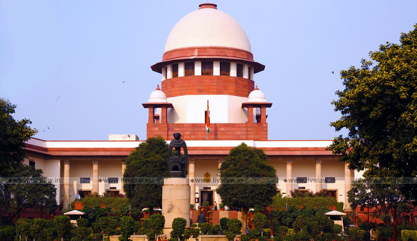 Plea In SC Challenges Laws Regularising Entry & Stay Of Persecuted Communities From Pakistan, Bangladesh, Afghanistan In India [Read Petition]