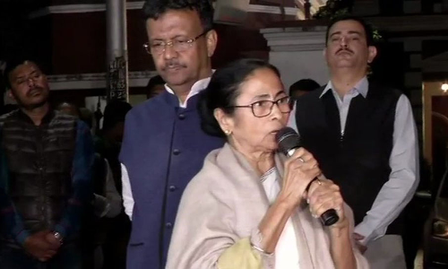 Mumbai Court Quashes Summons Issued To Mamata Banerjee For Allegedly Insulting National Anthem Mumbai Court Quashes Summons Issued To Mamata Banerjee For Allegedly Insulting National Anthem