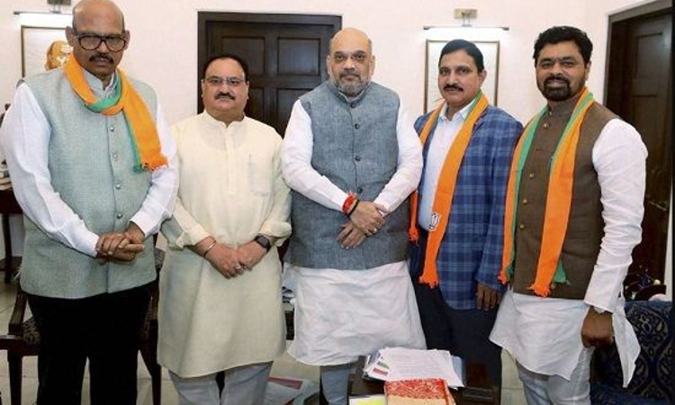 Defects in Tenth Schedule: Perpetuating Constitutional Sin of Defections Defects in Tenth Schedule: Perpetuating Constitutional Sin of Defections