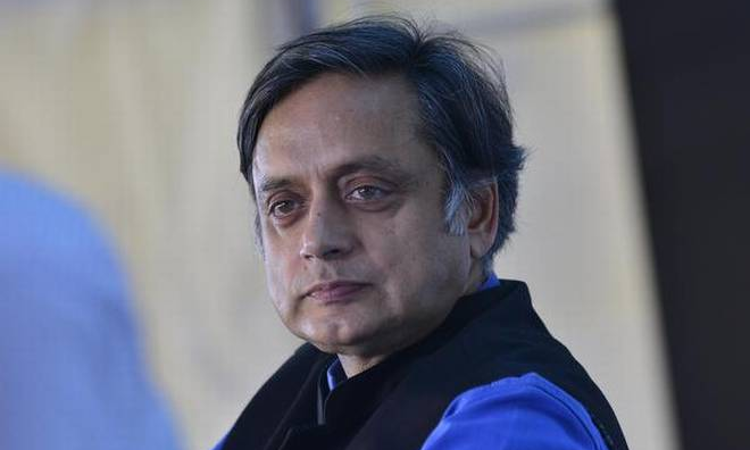 Delhi Court Rejects BJP Leader Rajeev Chandrasekhars Criminal Defamation Complaint Against Congresss Shashi Tharoor Delhi Court Rejects BJP Leader Rajeev Chandrasekhars Criminal Defamation Complaint Against Congresss Shashi Tharoor