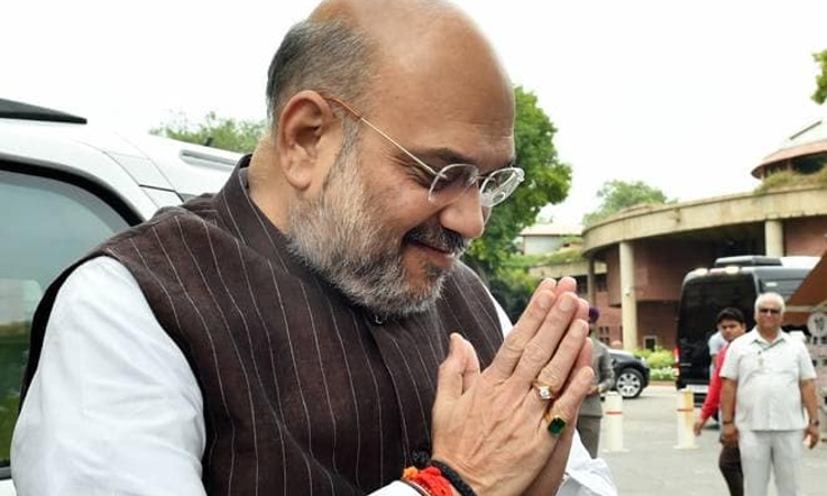 Home Minister Amit Shah Summoned By West Bengal Court In A Criminal Defamation Case By Trinamool MP Abhishek Banerjee Home Minister Amit Shah Summoned By West Bengal Court In A Criminal Defamation Case By Trinamool MP Abhishek Banerjee