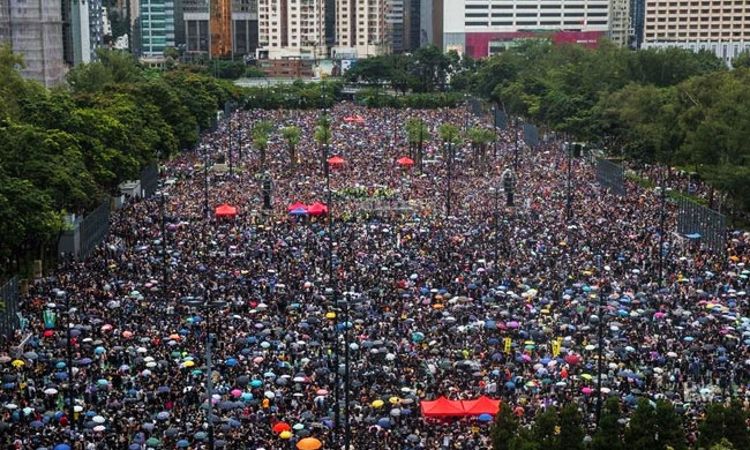 Breaking Down The Hong Kong Crisis: A Fight For Rule Of Law Breaking Down The Hong Kong Crisis: A Fight For Rule Of Law
