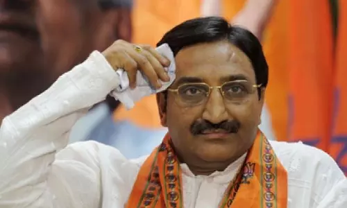 [Ex-CMs Dues] Why Ramesh Pokhriyal Paid Rs 10 Lakh Only When His Dues Were 41 Lakh, Uttarakhand HC Issues Show-Cause Notice To Addl.Secy