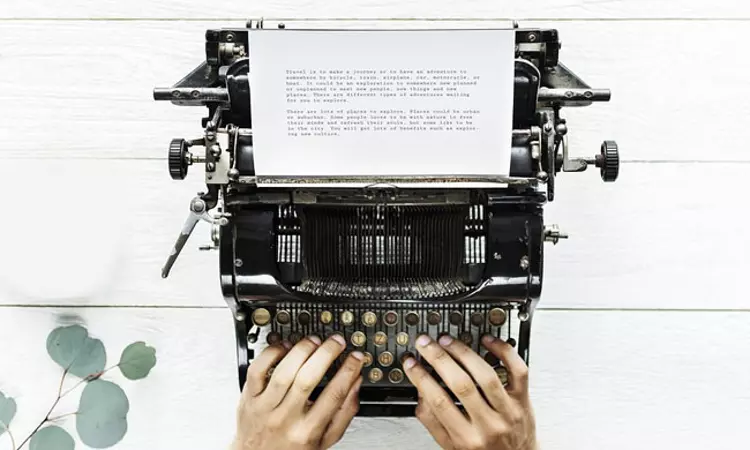 Proficiency In Stenography Crucial Criteria For Private Secretaries To Judges; Bombay HC Dismisses Challenge To Shorthand Test [Read Judgment]