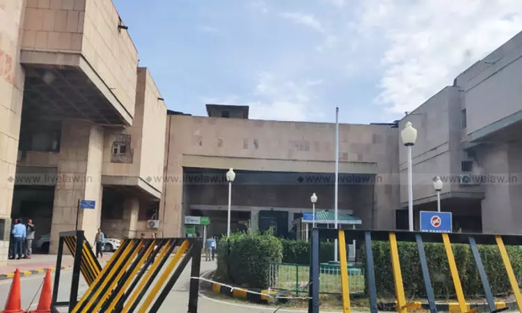 Centre Notifies The Appointment Of Advocate Javed Iqbal Wani As Judge Of J&K HC [Read Notification]