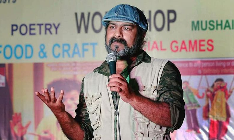 Anti-CAA Protests: Noted Theatre Artiste Deepak Kabir Gets Bail Anti-CAA Protests: Noted Theatre Artiste Deepak Kabir Gets Bail