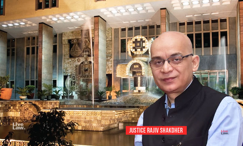 Floundered From Chamber To Chamber But Broke Into Entrenched Legal Profession With Consistency: Justice Rajiv Shakdher In Farewell Speech Floundered From Chamber To Chamber But Broke Into Entrenched Legal Profession With Consistency: Justice Rajiv Shakdher In Farewell Speech