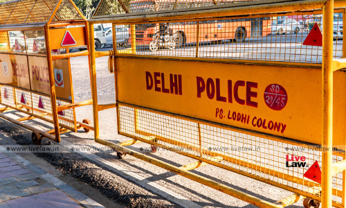 Cant Supply FIR Copy To Activists Claiming Illegal Detention: Delhi Police Tells High Court Cant Supply FIR Copy To Activists Claiming Illegal Detention: Delhi Police Tells High Court