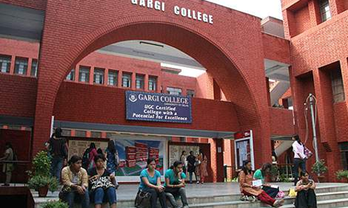 PIL Filed In SC Seeking CBI Probe Into Sexual Harassment Incidents In Gargi College [Read Petition]