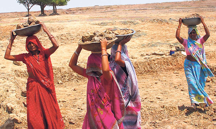 Issues Related to All MGNREGA Registered Households As Well As Other Entitlements Are Duly Addressed: Centre Files Status Report in SC Issues Related to All MGNREGA Registered Households As Well As Other Entitlements Are Duly Addressed: Centre Files Status Report in SC