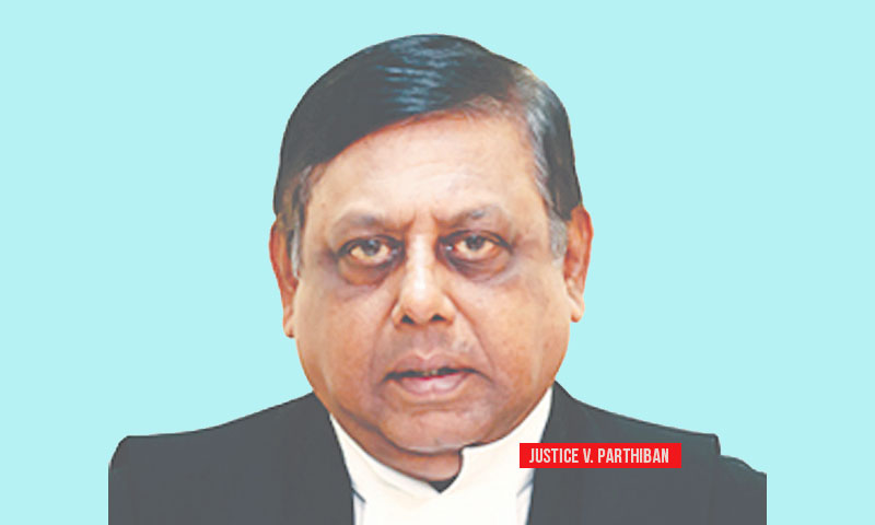 Age Of Superannuation Fixed By AICTE Binding On All Universities/Institutions; Madras High Court Directs Reinstatement of Principal and Professor of Pondicherry Engineering College Age Of Superannuation Fixed By AICTE Binding On All Universities/Institutions; Madras High Court Directs Reinstatement of Principal and Professor of Pondicherry Engineering College