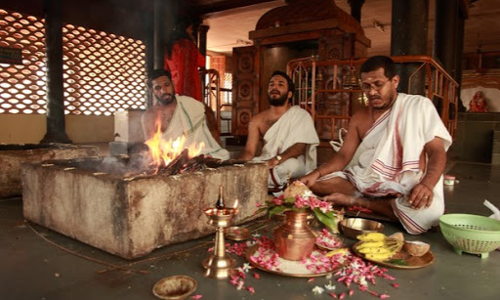 Karnataka HC Asks State To Consider Extending Financial Help To Archaks Amid Lockdown [Read Order]