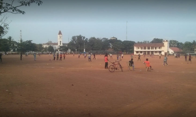 A City Doesnt Become Smart City By Occupying Parks: Karnataka HC Prohibits Constructions In Nehru Maidan at Mangalore A City Doesnt Become Smart City By Occupying Parks: Karnataka HC Prohibits Constructions In Nehru Maidan at Mangalore