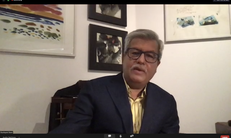 Arbitrariness Was Writ Large On Imposition of Lockdown & Should Have Been Stayed By SC Next Morning: Senior Advocate Dushyant Dave Arbitrariness Was Writ Large On Imposition of Lockdown & Should Have Been Stayed By SC Next Morning: Senior Advocate Dushyant Dave