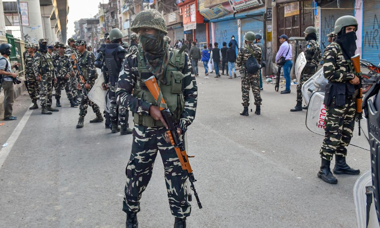 Manipur High Court Seeks Response From State, Centre In Plea For Compensation To Kuki Women Injured By Paramilitary Forces During Protest Manipur High Court Seeks Response From State, Centre In Plea For Compensation To Kuki Women Injured By Paramilitary Forces During Protest
