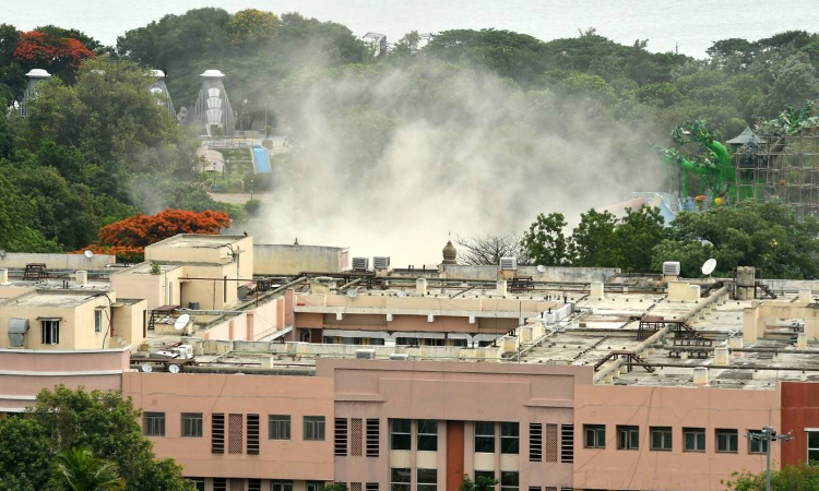 Telengana HC Refuses To Interfere With The Govt Decision To Demolish Secretariat [Read Judgment]