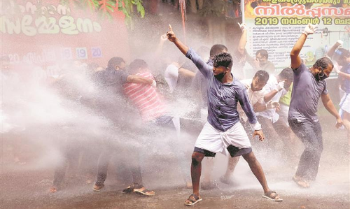 Lockdown Restrictions Applicable To Political Parties & Associations Also: Kerala HC [Read Order]