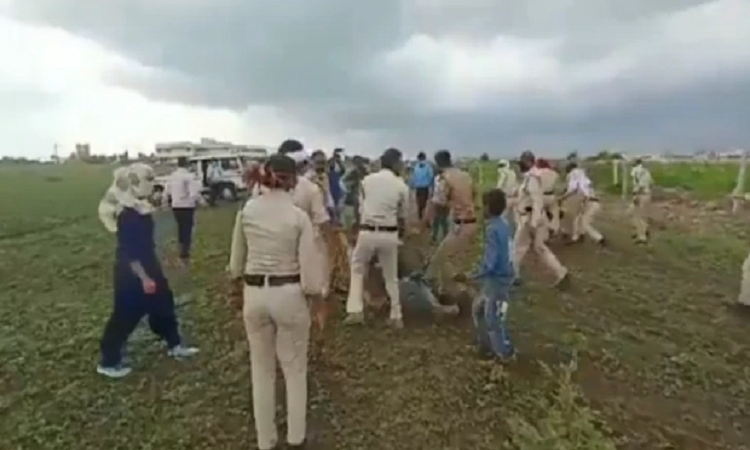 Advocates Write To MP HC Chief Justice Seeking Judicial Probe In Police Brutality Committed Against Farmer Couple In Guna [Read Letter]