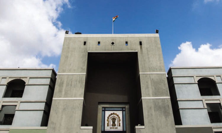 Pujari Does Not Qualify As Workman, Temple Trust Not Industry Under Industrial Disputes Act: Gujarat High Court