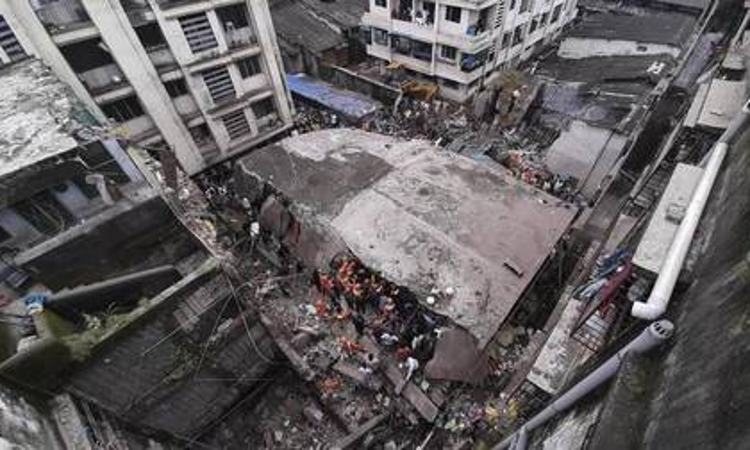 Right Of Citizens To Live In Safe Buildings A Facet Of Right Guaranteed By Article 21; Bombay HC Takes Suo Motu Cognizance OF Bhiwandi Building Collapse [Read Order]