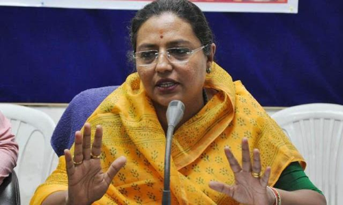 [Assault On Constable]  Maharashtras Women & Child Development Minister Yashomati Thakur Gets 3-Month Jail Term By Maharashtra Court [Read Order]