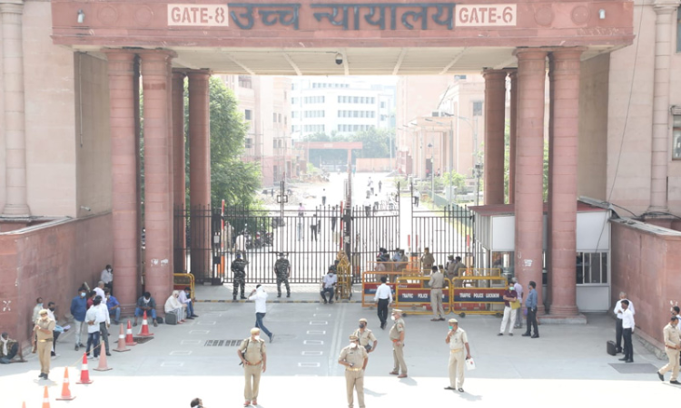 Under Which Authority Of Law Shia Waqf Board-Administrator Appointed When Waqf Act Doesnt Permit So?: Allahabad High Court To Govt. Under Which Authority Of Law Shia Waqf Board-Administrator Appointed When Waqf Act Doesnt Permit So?: Allahabad High Court To Govt.